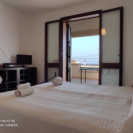 Rita'S Apt&Rooms Noto Eksteriør bilde