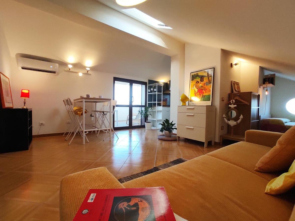 Rita'S Apt&Rooms Noto Eksteriør bilde